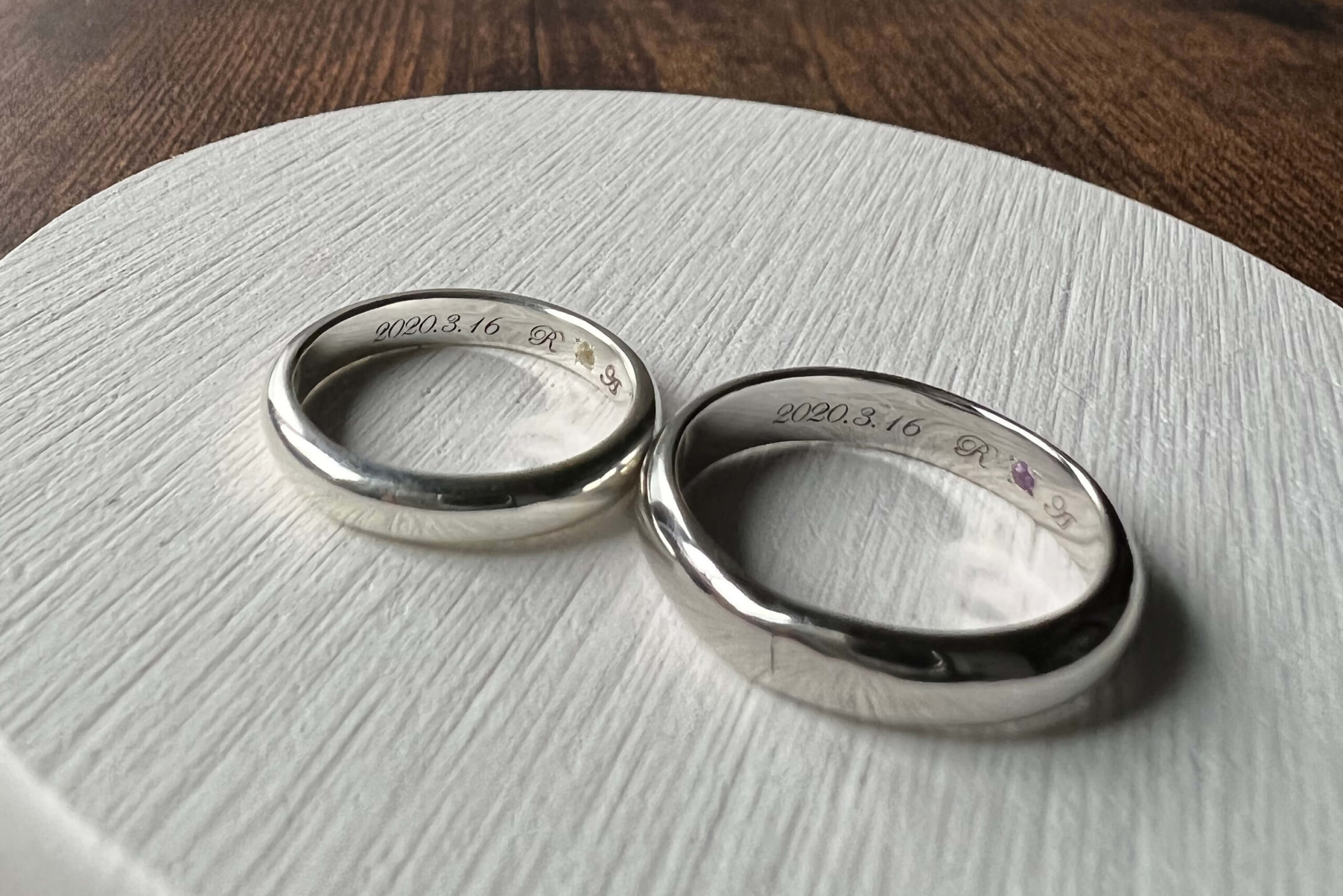 結婚指輪の定番のデザイン