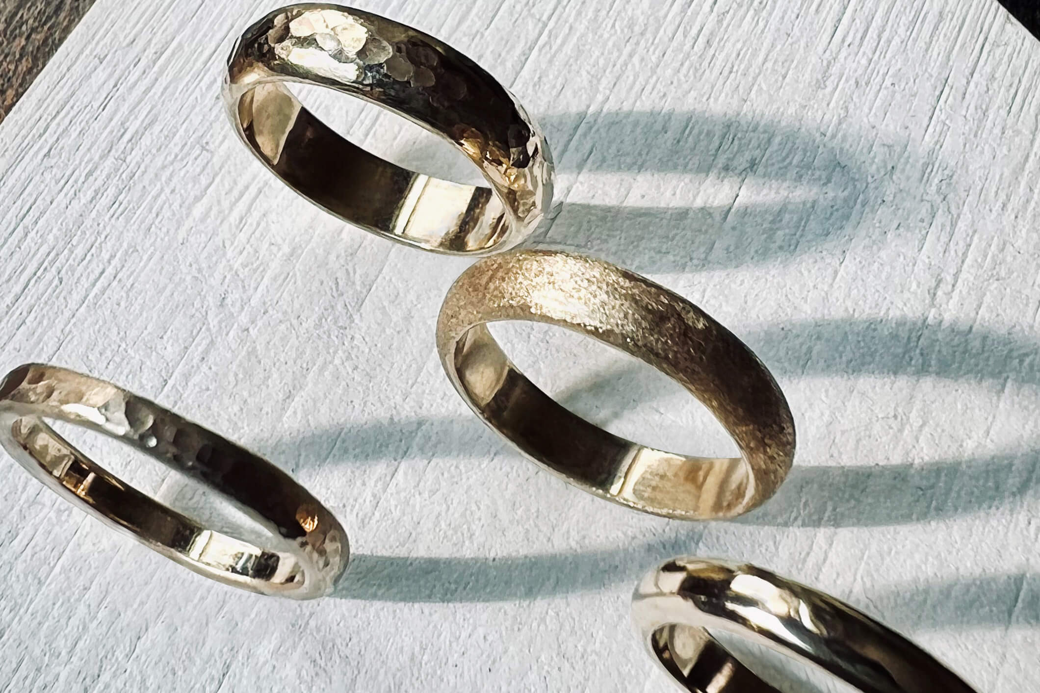 icci代官山で手作り婚約指輪に素敵な刻印をしよう