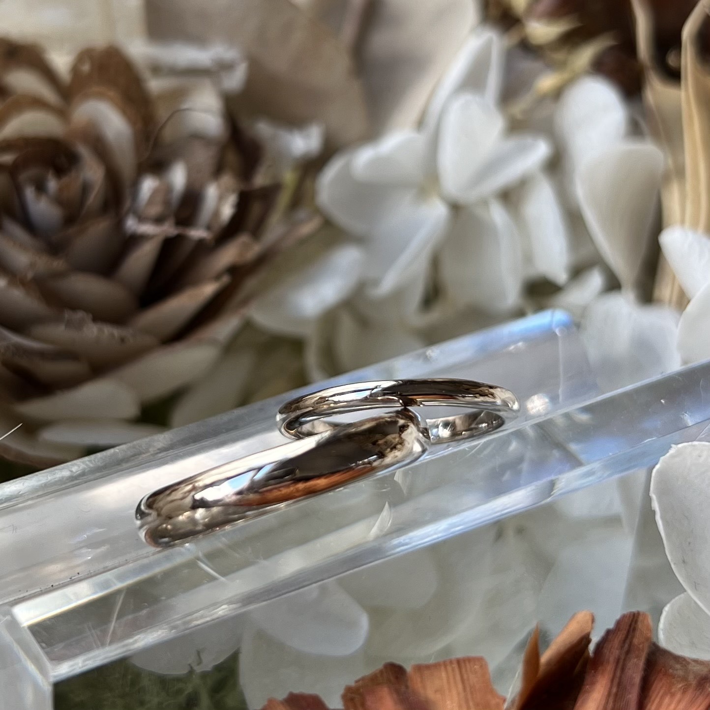 手作り結婚指輪 シャンパンゴールド（K18CG） 甲丸 鏡面 ２mm ４mm 4月 ダイヤモンド レーザー刻印