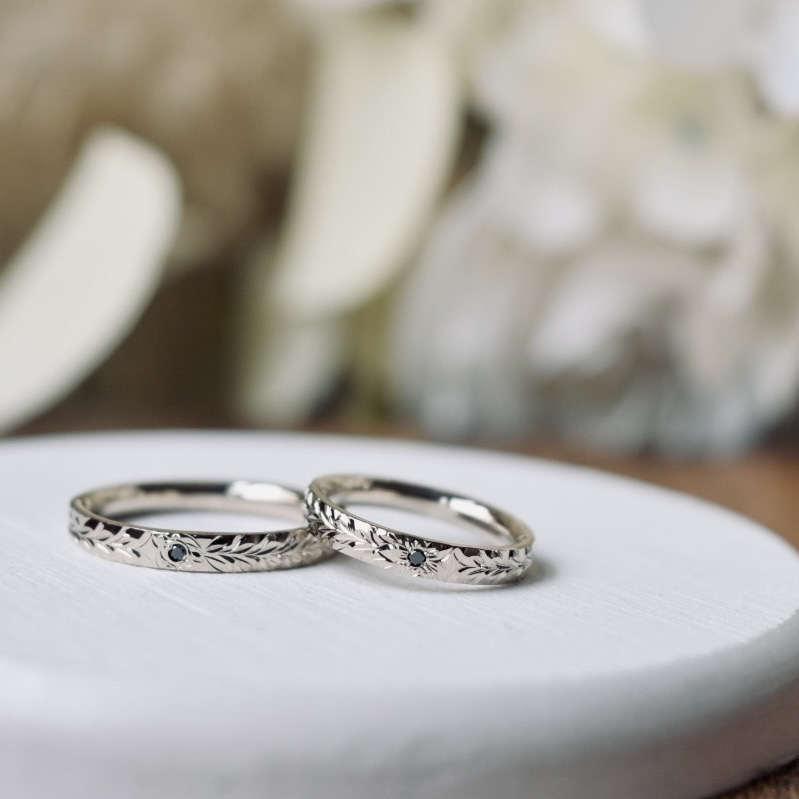 手作り結婚指輪 シャンパンゴールド（K18CG） 平打ち（内甲丸） 鏡面 ３mm カラーダイヤモンド