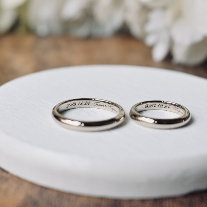 手作り結婚指輪 シャンパンゴールド（K18CG） 甲丸 鏡面 ３mm カラーダイヤモンド レーザー刻印