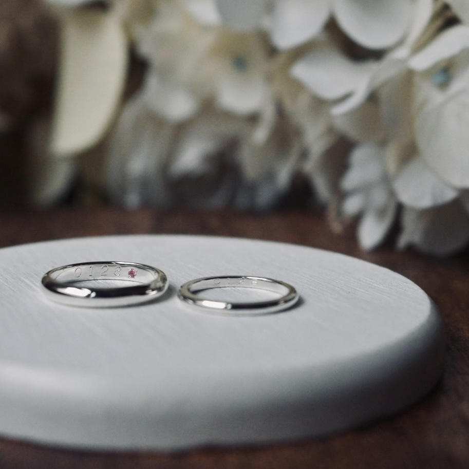 手作りペアリング（シルバー） シルバー（SV950） 甲丸 鏡面 ２mm ３mm 10月 トルマリン 9月 サファイア 手打ち刻印