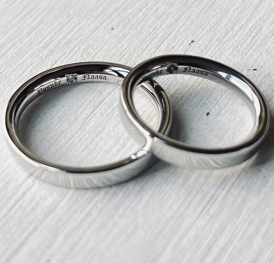 手作り結婚指輪 プラチナ（Pt950） 平打ち（内甲丸） 鏡面 ３mm 11月 ブルートパーズ 4月 ダイヤモンド レーザー刻印