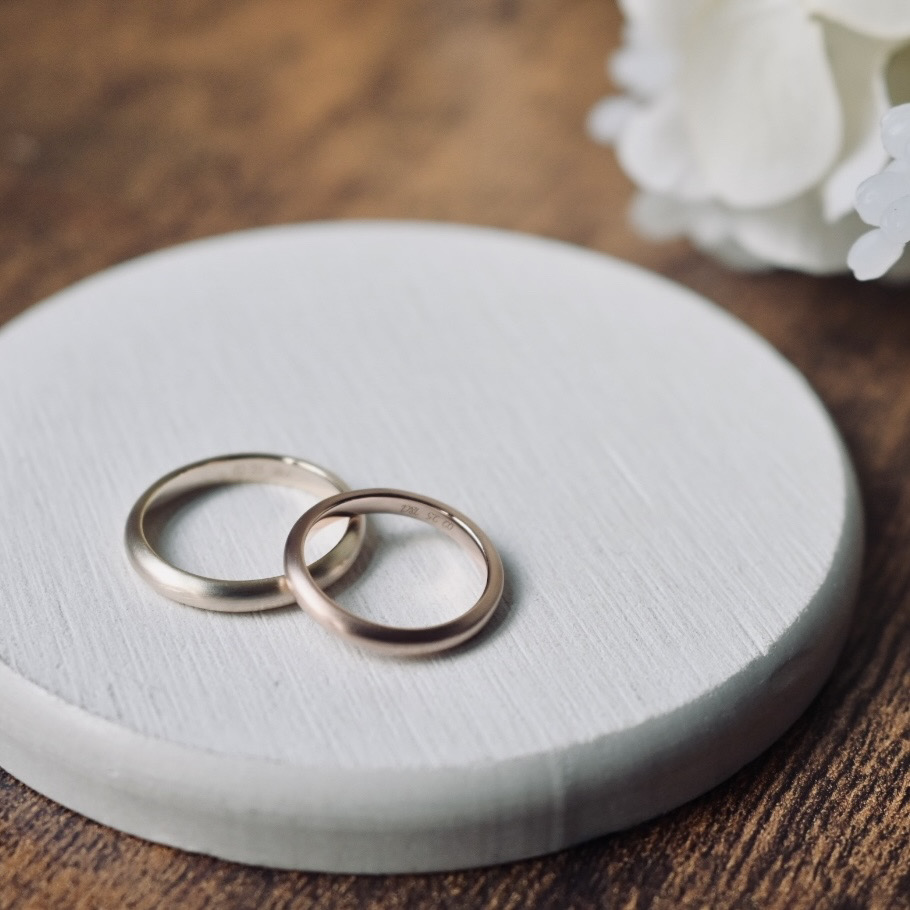 手作りペアリング（シルバー） シルバー（SV950） 甲丸 つや消し ２mm カラーリング（シャンパンゴールド） カラーリング（ピンクゴールド） 手打ち刻印