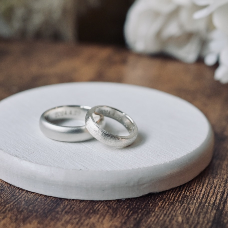 手作りペアリング（シルバー） シルバー（SV950） 甲丸 スターダスト つや消し ４mm ６mm レーザー刻印