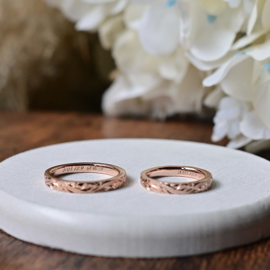 手作りハワイアンシルバーリング（ペアリング） シルバー（SV950） 平打ち（内甲丸） ハワイアン 鏡面 ３mm カラーリング（ピンクゴールド） レーザー刻印