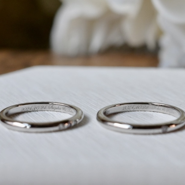 手作り結婚指輪 プラチナ（Pt950） 甲丸 鏡面 ２mm 4月 ダイヤモンド カラーダイヤモンド レーザー刻印