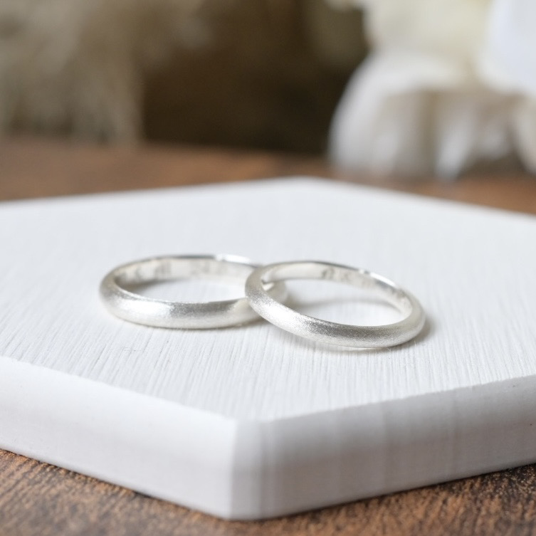 手作りペアリング（シルバー） シルバー（SV950） 甲丸 スターダスト ２mm ３mm レーザー刻印 変色防止コーティング