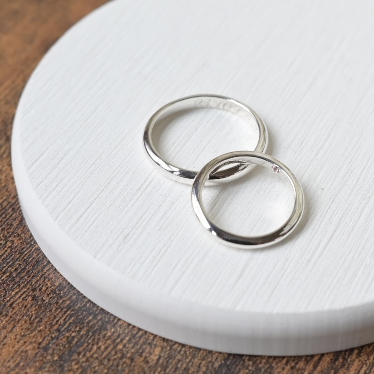 手作りペアリング（シルバー） シルバー（SV950） 甲丸 鏡面 ２mm ３mm 10月 トルマリン 3月 アクアマリン レーザー刻印 変色防止コーティング