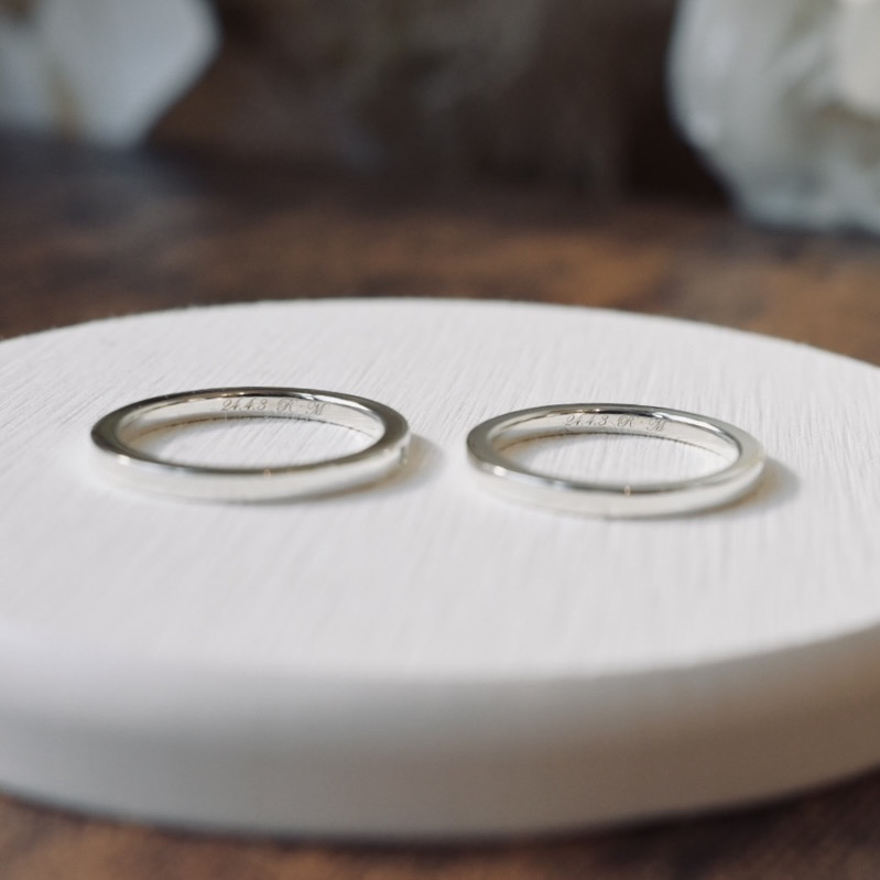 手作りペアリング（シルバー） シルバー（SV950） 平打ち（内甲丸） 鏡面 ２mm 11月 ブルートパーズ 4月 ダイヤモンド カラーリング（ロジウム） レーザー刻印