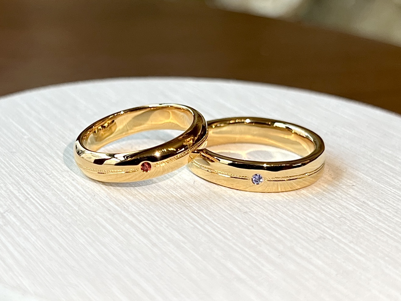 手作りペアリング（シルバー） シルバー（SV950） 平打ち（内甲丸） 甲丸 鏡面 カラーリング（イエローゴールド） ミル打ち