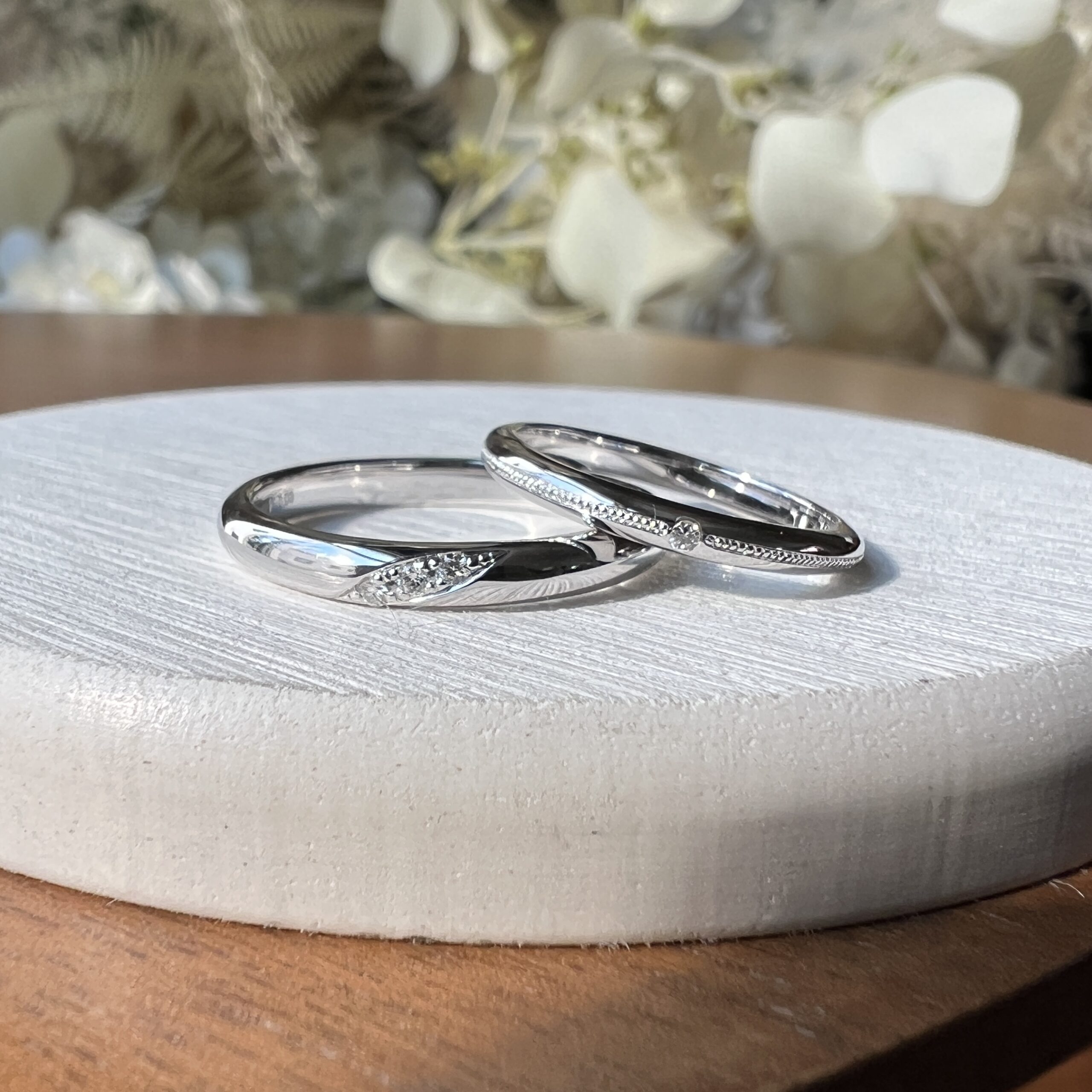 シルバー925 彫り留め 甲丸 鏡面 ２mm ３mm カラーレスダイヤモンド カラーリング（ロジウム） ミル打ち