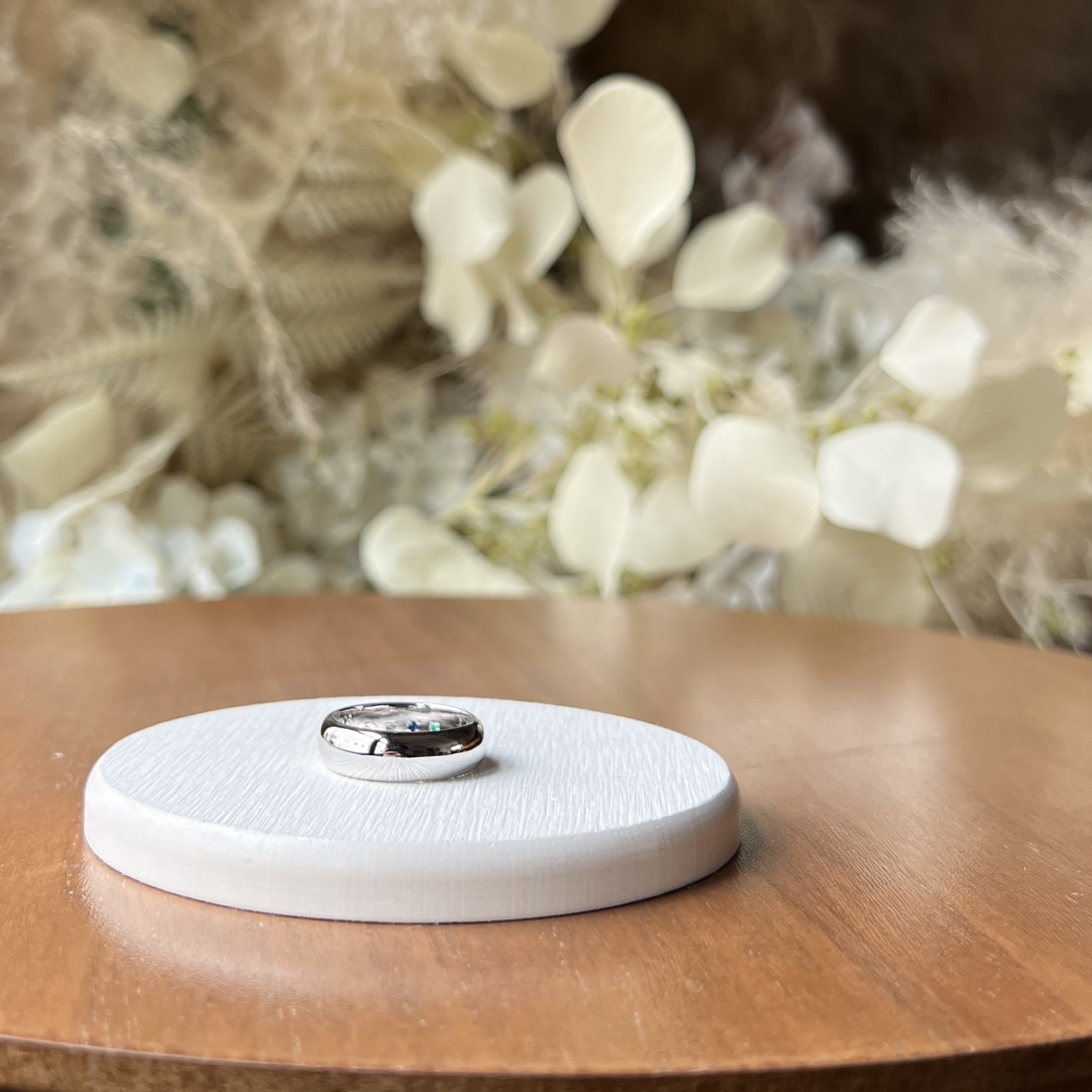 手作りリング（ソロコース） シルバー925 甲丸 鏡面 ７mm 5月 エメラルド 6月 ムーンストーン 9月 サファイア カラーリング（ロジウム） 手書きレーザー刻印