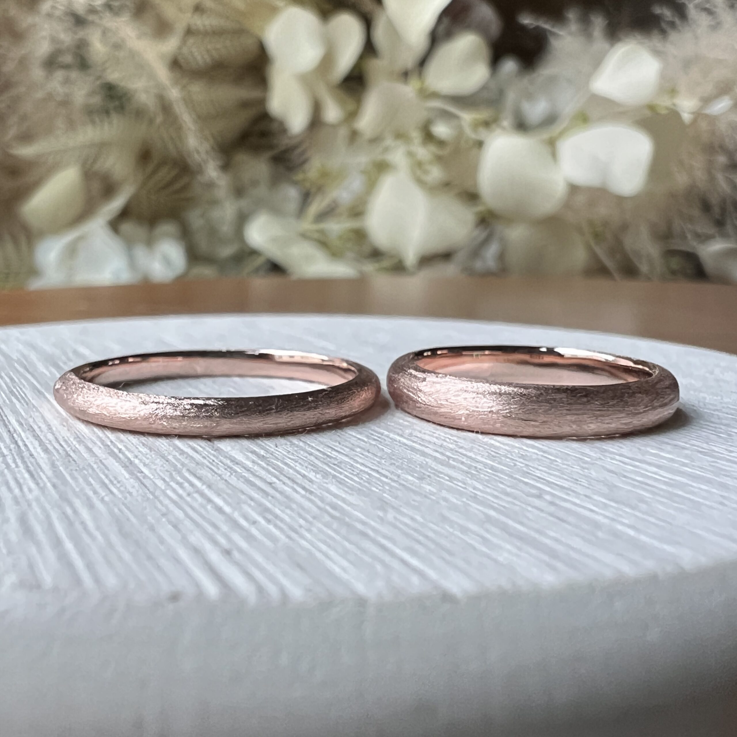 手作りペアリング（シルバー） シルバー925 甲丸 スターダスト ２mm ３mm 12月 タンザナイト 5月 エメラルド