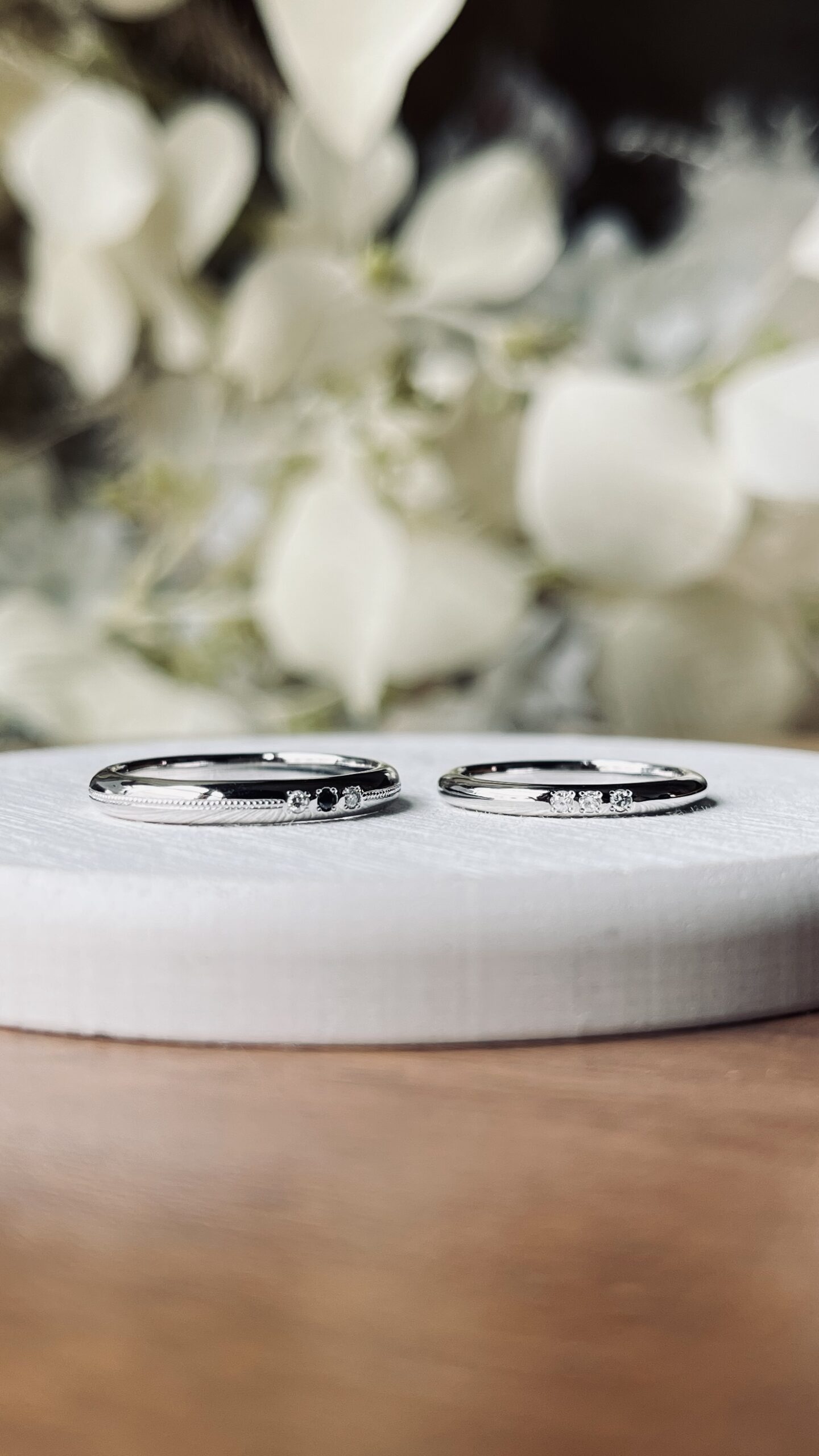 手作りペアリング（シルバー） シルバー925 甲丸 鏡面 ２mm ３mm カラーレスダイヤモンド ブラックダイヤモンド カラーリング（ロジウム）