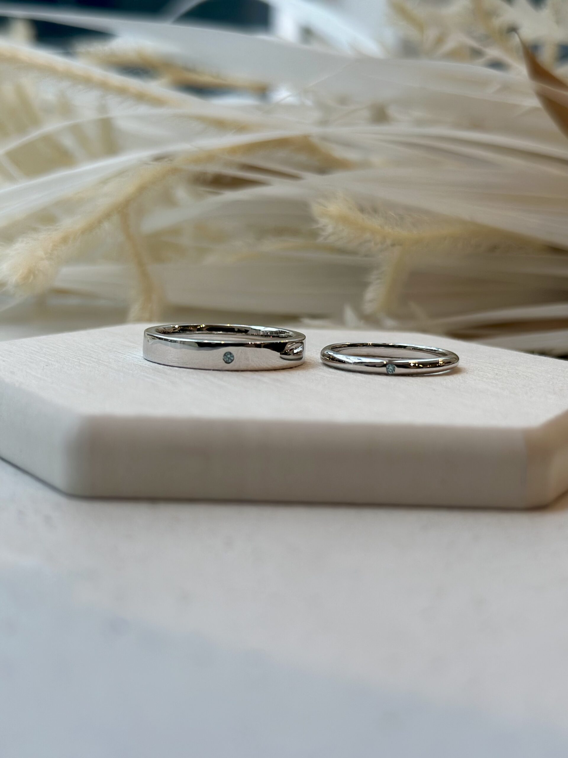 手作りペアリング（シルバー） アイスブルーダイヤ シルバー925 平打ち（内甲丸） 平打ち（内甲丸） 甲丸 鏡面 ２mm ４mm アイスブルーダイヤモンド