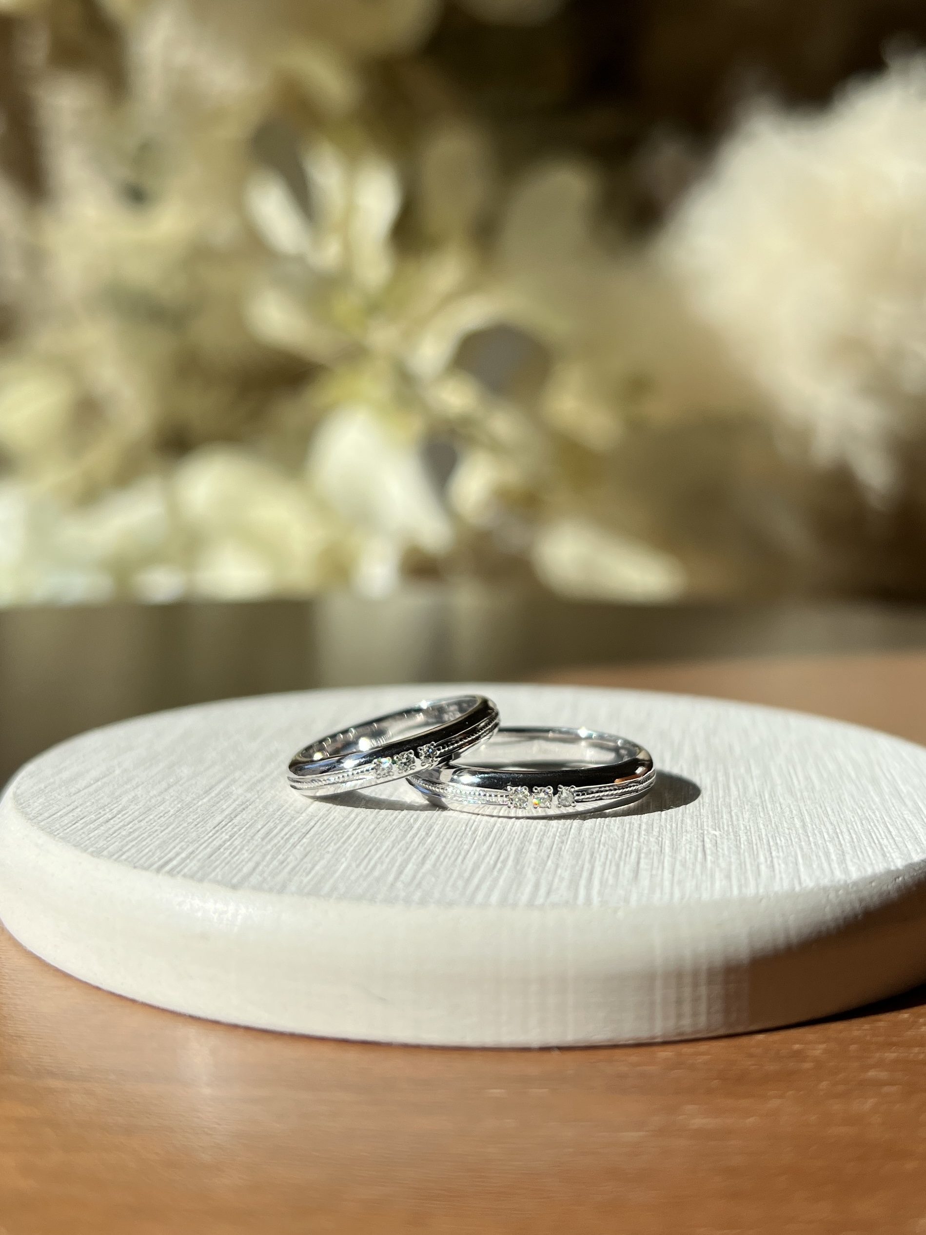 手作りペアリング（シルバー） シルバー925 甲丸 鏡面 ３mm ４mm カラーレスダイヤモンド カラーリング（ロジウム） ミル打ち レーザー刻印