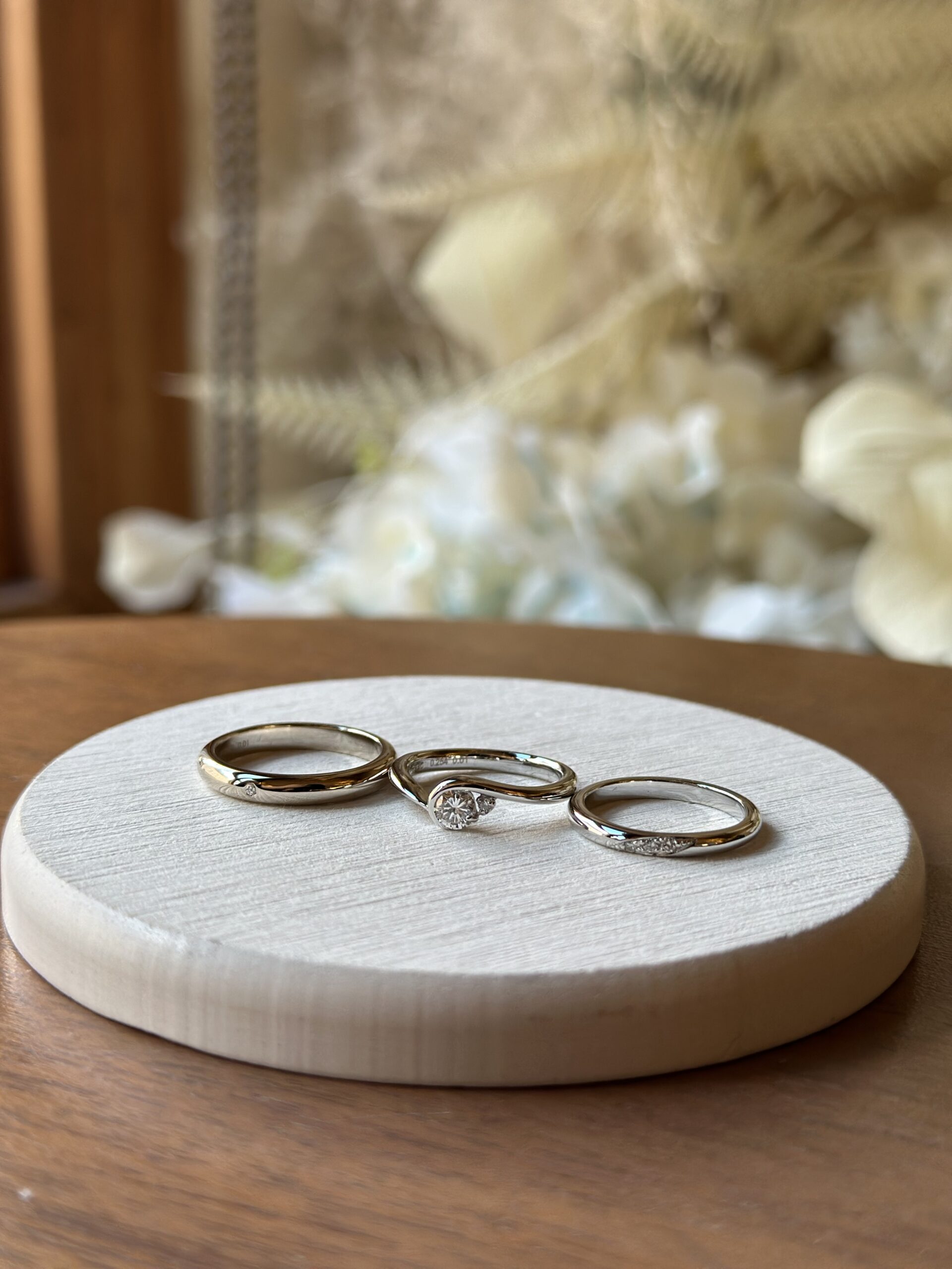 オーダー婚約指輪 手作り結婚指輪 手作り結婚指輪・婚約指輪（3本制作） シャンパンゴールド（K18CG） プラチナ（Pt950） 甲丸 鏡面 ２mm ３mm