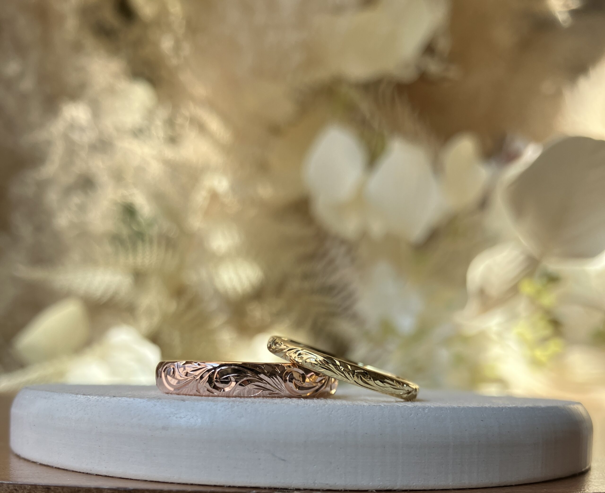 手作りハワイアンシルバーリング（ペアリング） 甲丸 鏡面 ２mm ４mm カラーリング（イエローゴールド） カラーリング（ピンクゴールド） ハワイアンふたりでひとつ プルメリア