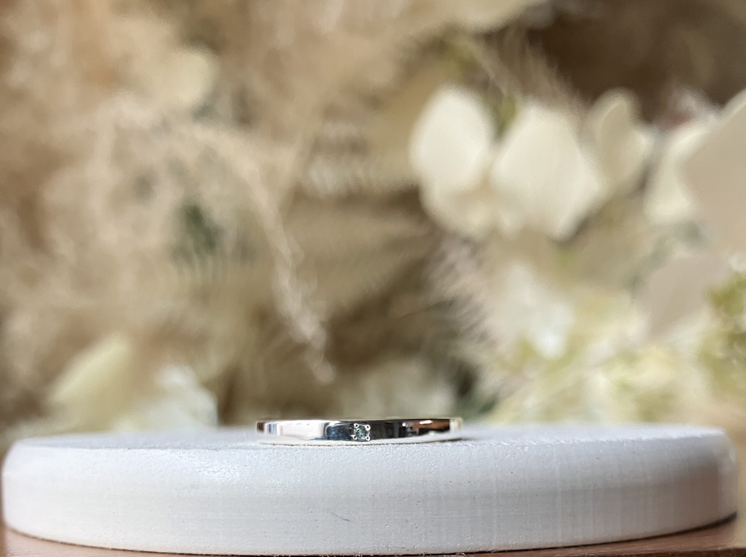 手作りペアリング（シルバー） 平打ち（内甲丸） 鏡面 ２mm 11月 ブルートパーズ