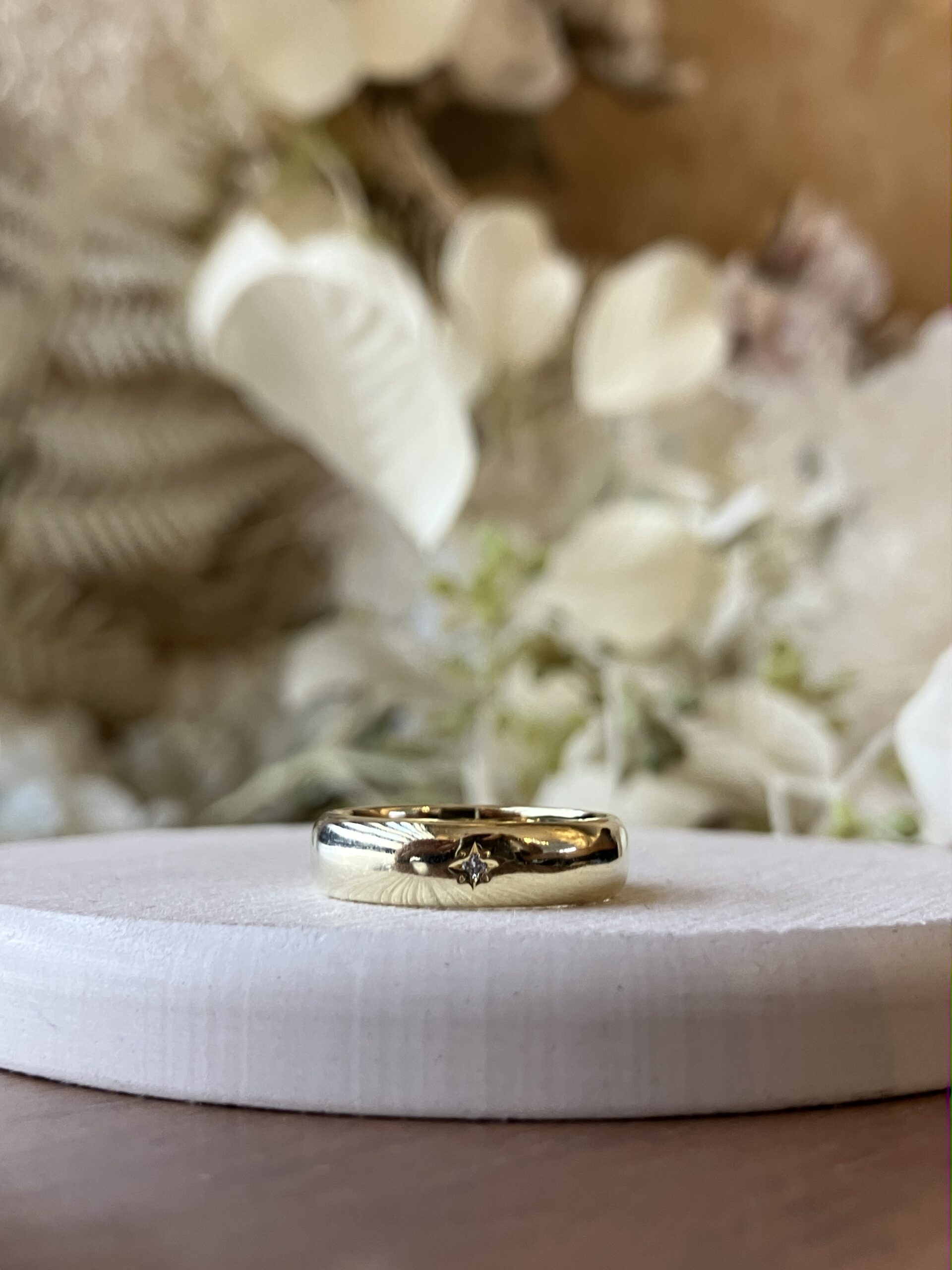 手作りリング（ソロコース） シルバー925 五光留め 甲丸 鏡面 ５mm カラーレスダイヤモンド カラーリング（イエローゴールド）