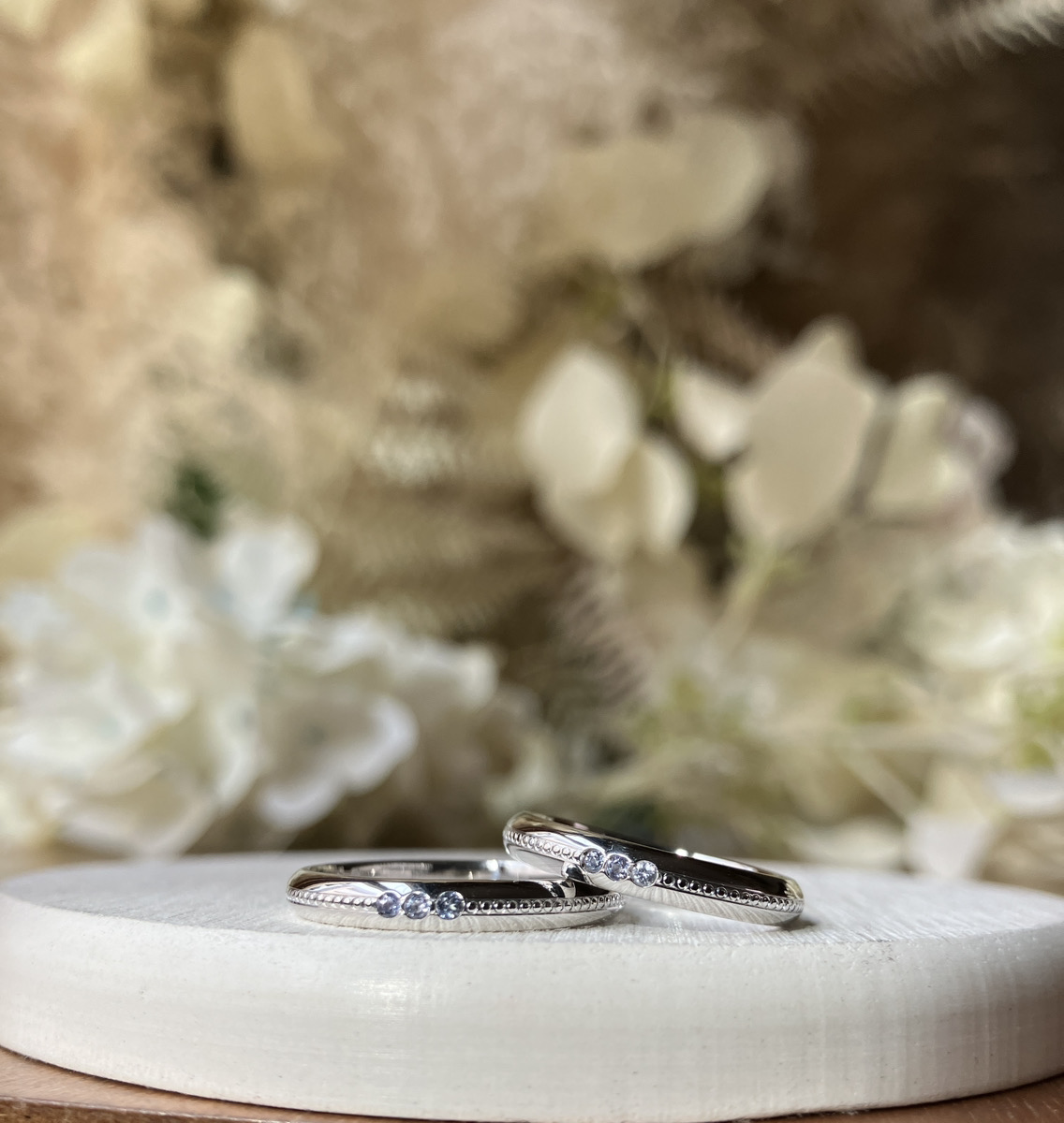 手作りペアリング（シルバー） 甲丸 鏡面 ３mm 12月 タンザナイト ミル打ち 手書きレーザー刻印