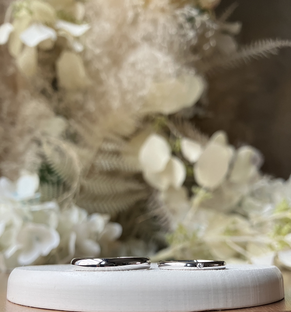 手作りペアリング（シルバー） 甲丸 鏡面 ２mm ３mm カラーレスダイヤモンド