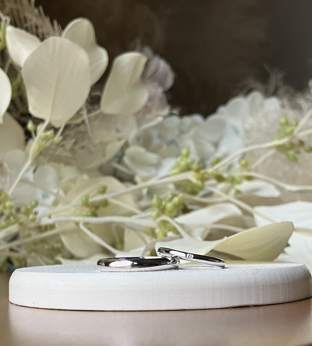 手作りペアリング（シルバー） 甲丸 鏡面 ２mm ３mm カラーレスダイヤモンド