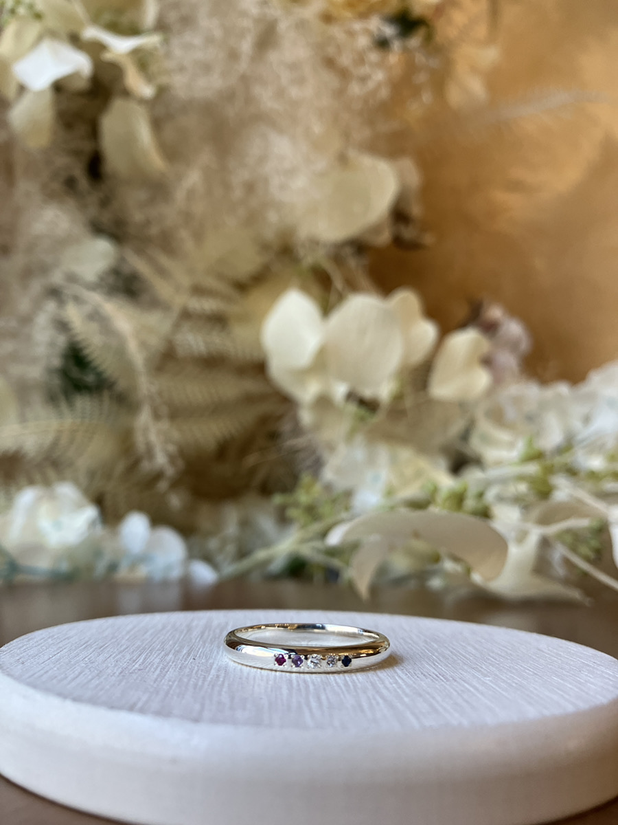 手作りペアリング（シルバー） 甲丸 鏡面 ３mm ５mm カラーダイヤモンド 2月 アメシスト 7月 ルビー 9月 サファイア 12月 タンザナイト