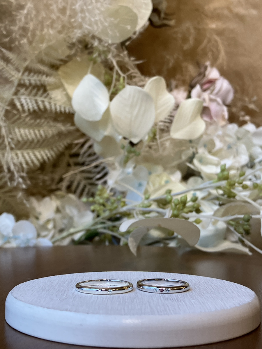 手作りペアリング（シルバー） 甲丸 鏡面 ２mm 3月 アクアマリン 10月 トルマリン