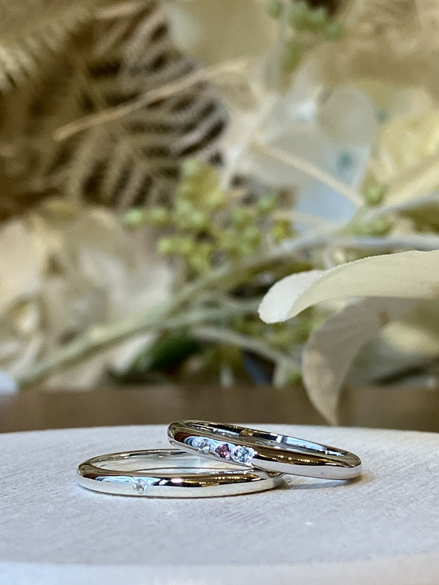 手作りペアリング（シルバー） 甲丸 鏡面 ２mm 3月 アクアマリン 10月 トルマリン